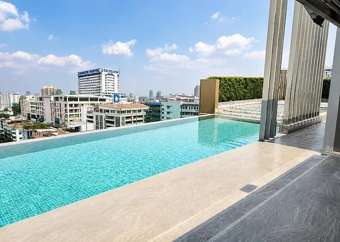 Rca Hub Pool And Massage In Thonglor 3*