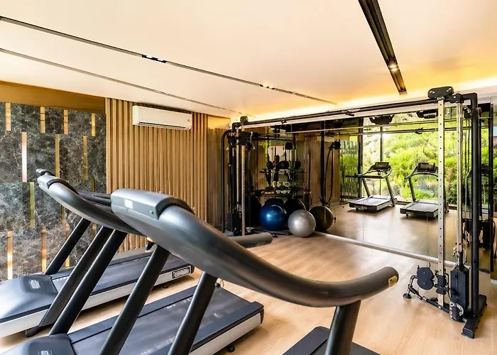 Rca Hub Pool And Massage In Thonglor 公寓式飯店 3*